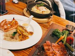 -1886德国汽车餐厅(外滩十六铺码头店)