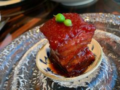 红酒烧玫瑰黑猪肉方-运·中餐厅(成都华尔道夫酒店)