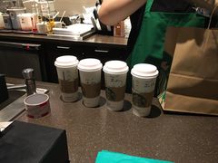 -星巴克臻选(南京金茂览秀城店)