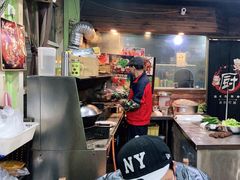 -大富蚝乌东哥饭店·石锅鱼杂·柠檬鸭(革新路店)