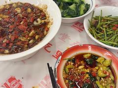 -堂瓦里·33年传统赣菜(第一街区店)