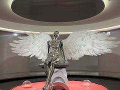 -涨巢·潮玩水疗局