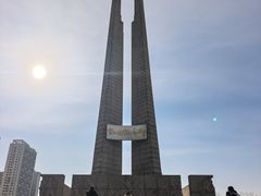 -唐山抗震纪念碑广场