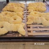 爱吃欧包爱喝茶