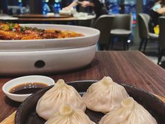 脆煎灌汤小笼包-十里弄堂(K11店)