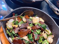 包烧野生牛肝菌-云海肴·汽锅鸡·云南菜(天山百盛优客店)