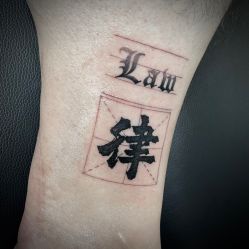 -PinooTattoo皮奴刺青纹身设计总部