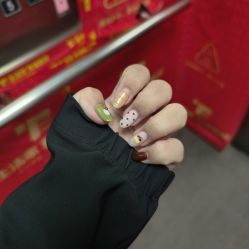 -晨·艺美甲美睫