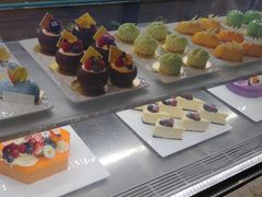 -大中华希尔顿酒店-念自助餐·嗨啤·小龙虾