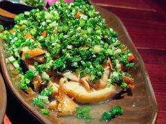 大理风味葱椒鸡-花马天堂云南餐厅 Lost Heaven(外滩店)