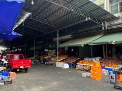 -城南综合水果批发市场(花园路店)