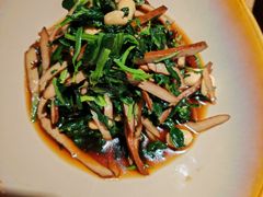 -青年公社烤鸭(滨湖银泰店)