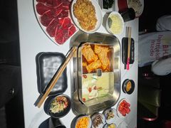 -九鼎轩脆毛肚火锅(南京东路店)