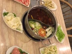 -台北吴记老锅底麻辣火锅(蓝村路店)