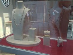 -RUANS阮仕珍珠(北京蓝色港湾店)