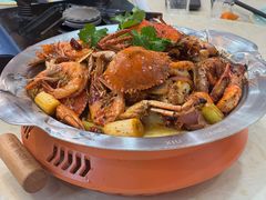 -休记光头香辣蟹干锅(绵竹店)