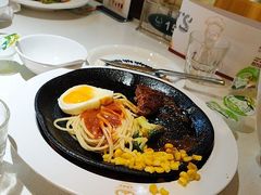 -汤姆家的牛排意面披萨(融创茂店)