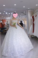 -台湾蔡美月婚纱租赁