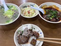 -杨三娘跷脚牛肉(羊子山西路店)