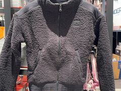 -UNDER ARMOUR(新燕莎奥莱店)