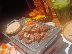 爆香炉烧黑椒牛小排-玉川屋·深夜食堂居酒屋(柳巷店)