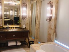 -康莱德酒店·望海阁大堂吧