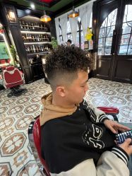 -豪帅男士理容馆