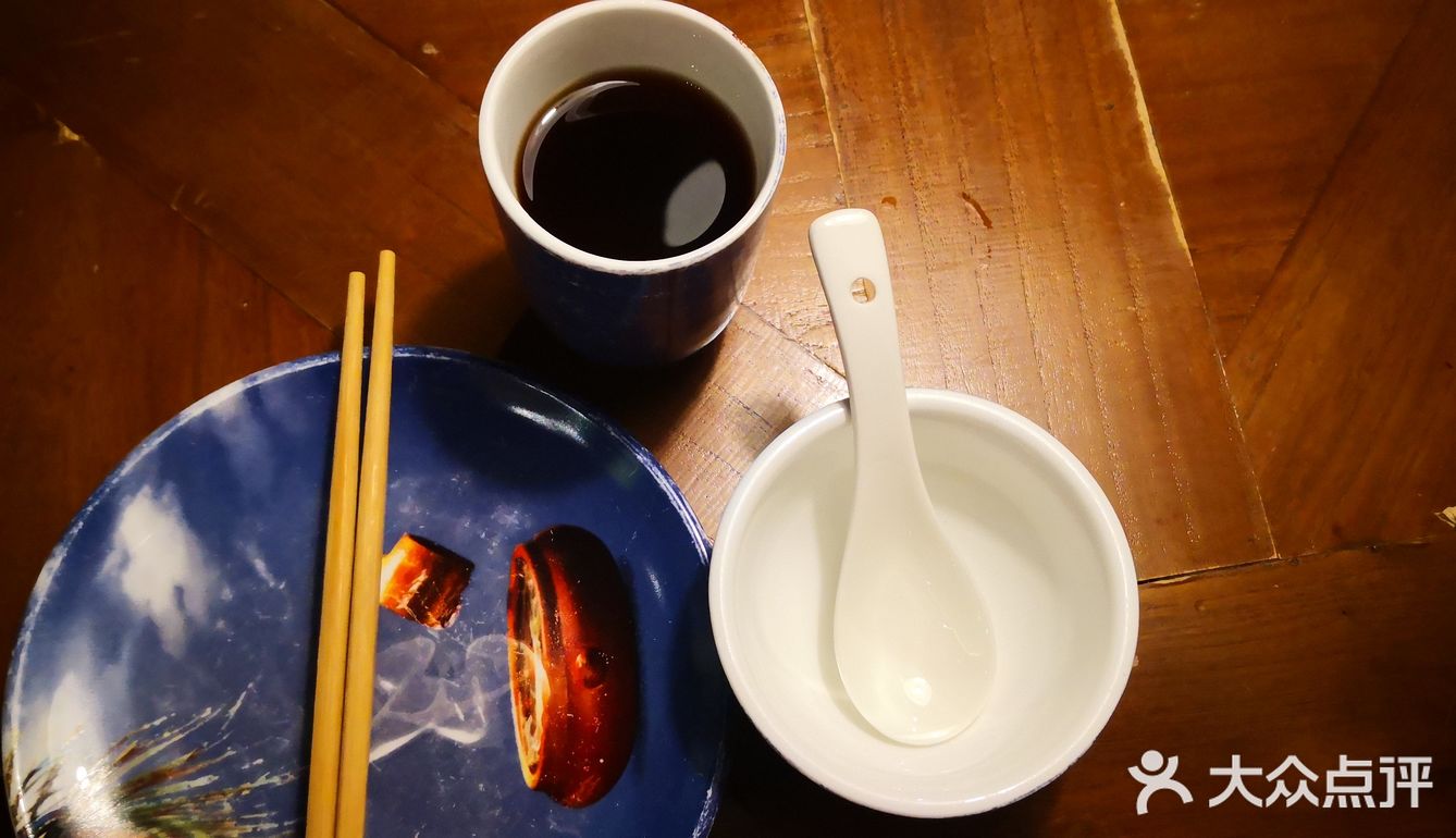不好评价是否正宗，单就味道来说