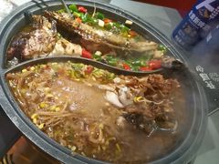 -令狐冲·炭烤活鱼(宝龙店)