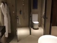 -广州天河希尔顿酒店