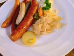 -LENBACH兰巴赫西餐啤酒坊(大连东港店)