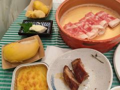 -金马门国际美食百汇(珞喻路店)