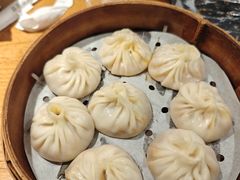 -馋三尺蟹粉小笼(人民广场店)