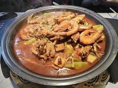-徐记小怪兽肉蟹煲(中央大街店)