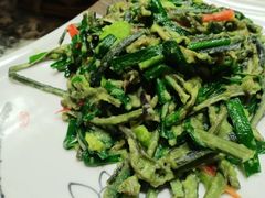-蔼若春.传承三十年云南菜(金碧公园店)
