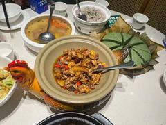 -绿草地·湘菜(7mall店)