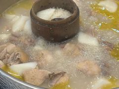 -朴小妹人参鸡汤火锅(长白山万达店)