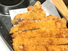 酥炸猪排-馋三尺蟹粉小笼(人民广场店)