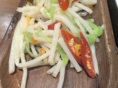 -隔壁老王·家常云南菜(皇冠店)