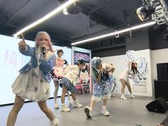 -第一绮丽次元街区