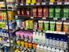 -全家便利店(兴贤路店)