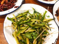 -炙热青春怀旧主题餐厅(河北路店)