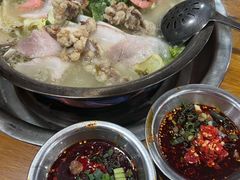 -陈记泸州酸菜豆花火锅(建设路店)