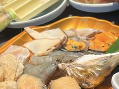 -牛YO寿喜烧·铁板烧和牛火锅自助(市府恒隆店)