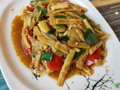 鲜笋炒肉片-自游人·美食一楼·地道徽菜(三十年名店)