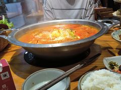 -野山舂·贵州现舂酸汤牛肉(鸿通城店)