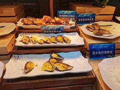 -锤头鲨毛肚海鲜烤肉自助餐厅(国购广场店)