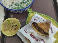 -穆得·老周家牛肉烧饼(普利街店)