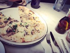 -Pizza Express(机场T1店)