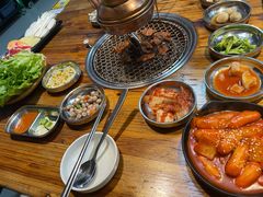 -韩国明洞碳烤肉(常平店)